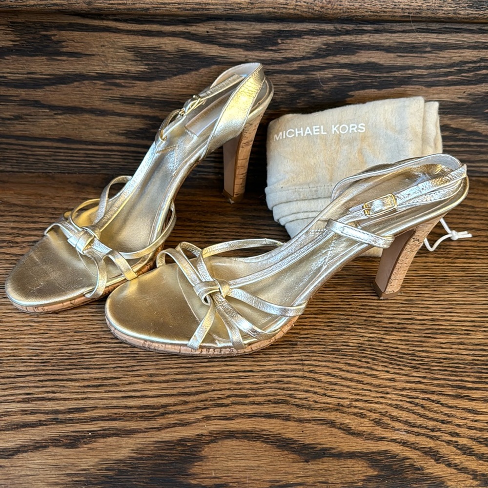 Gold Michael Kors strappy heeled sandals. Size 8